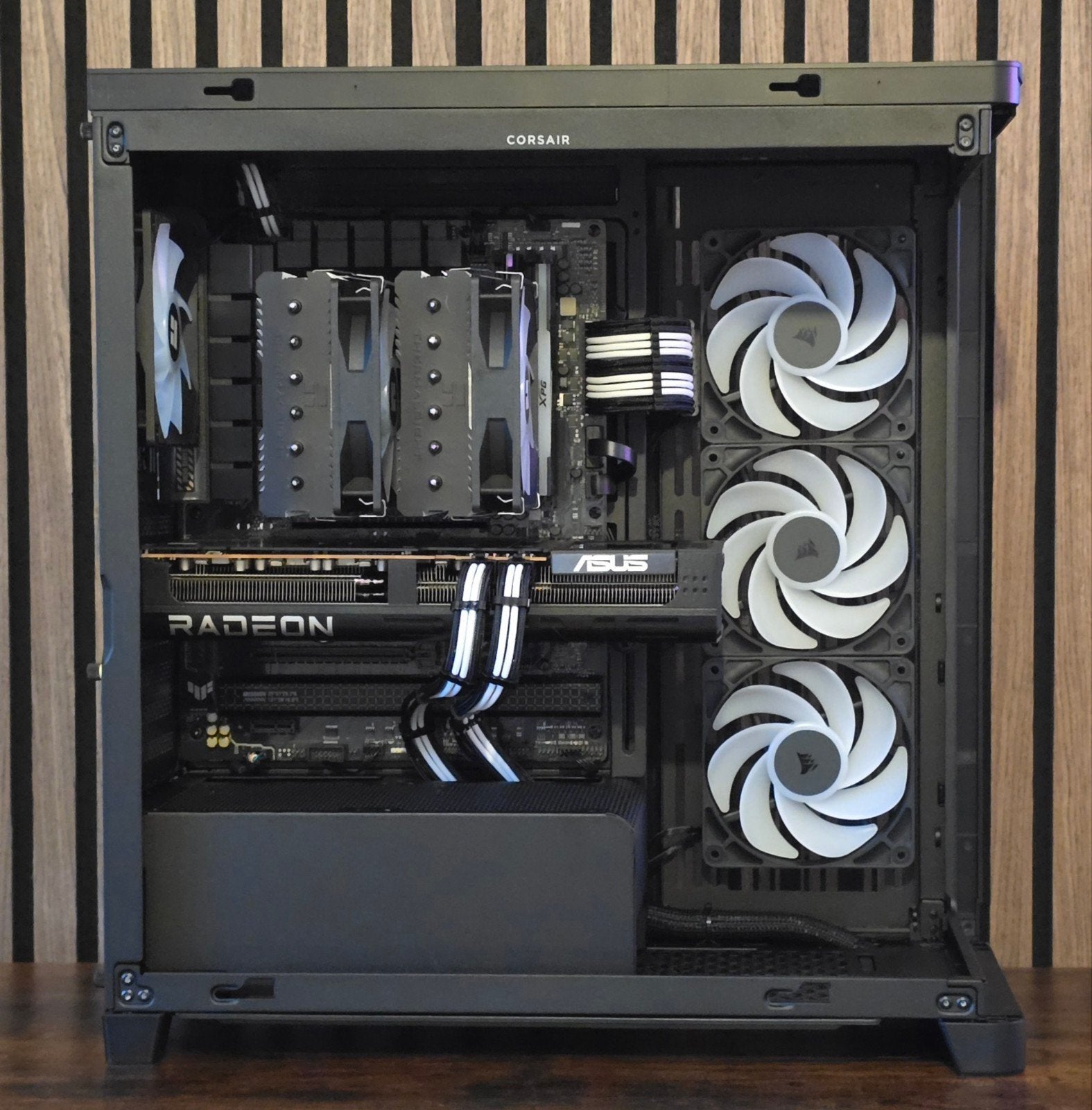 Foto 7 van Gaming PC – Ryzen 9 7900x  / RX 9070 16 GB / 32GB DDR5