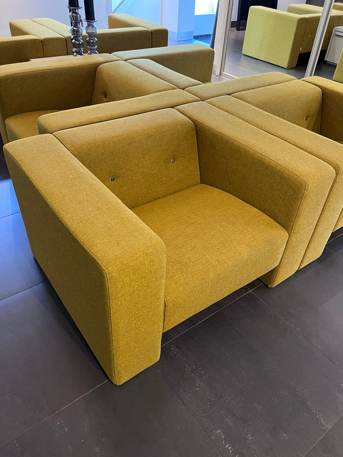 Moooi stoelen - Set van 2 design fauteuils, Ophalen, Twee, Overige kleuren, Zo goed als nieuw