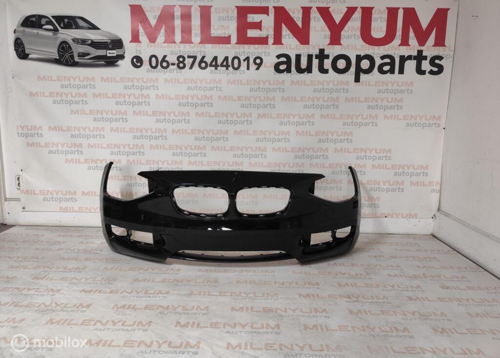 Voorbumper zwart 475 BMW 1-serie F20 ('11->), Auto-onderdelen, Voorbumper, Voor, Nieuw, Ophalen of Verzenden