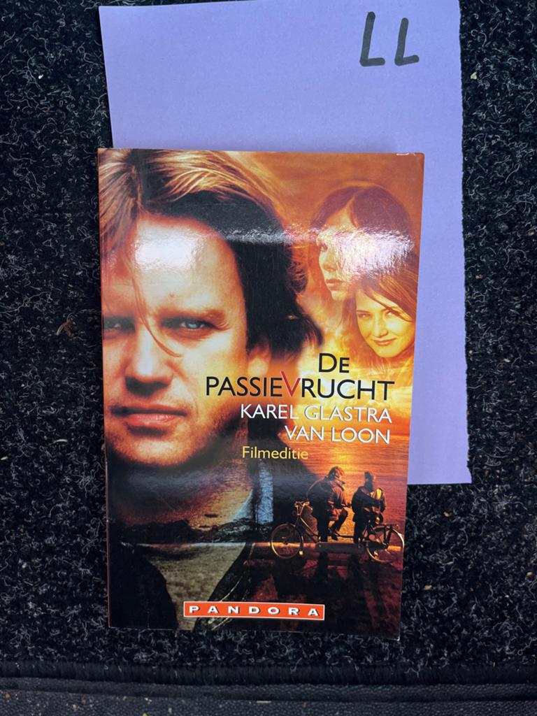 De Passievrucht - Karel Glastra van Loon (Filmeditie), Boeken, Ophalen of Verzenden, Zo goed als nieuw, Nederland