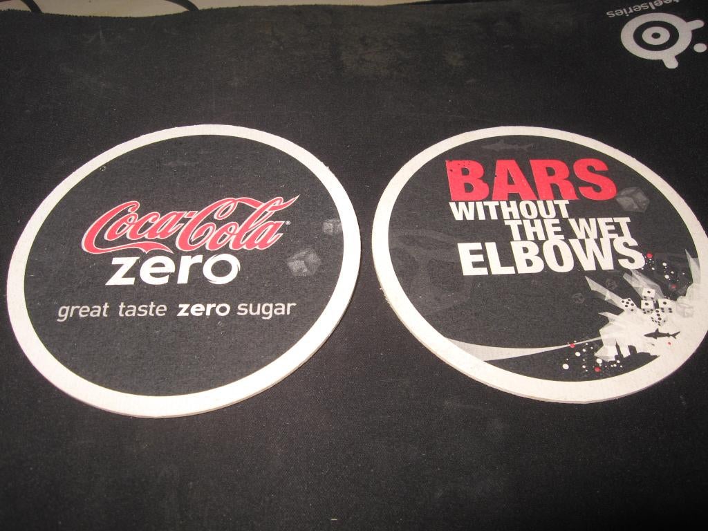 2 Coca Cola zero viltjes onderzetters Bars without wet elbow, Ophalen of Verzenden, Nieuw, Gebruiksvoorwerp