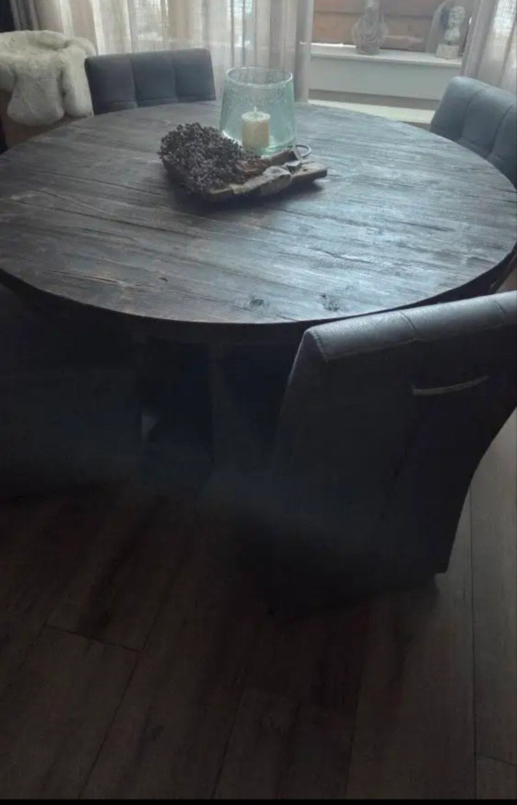 Mooie ronde robustlandelijke eetkamertafel, Huis en Inrichting, Ophalen, 4 tot 6 stoelen