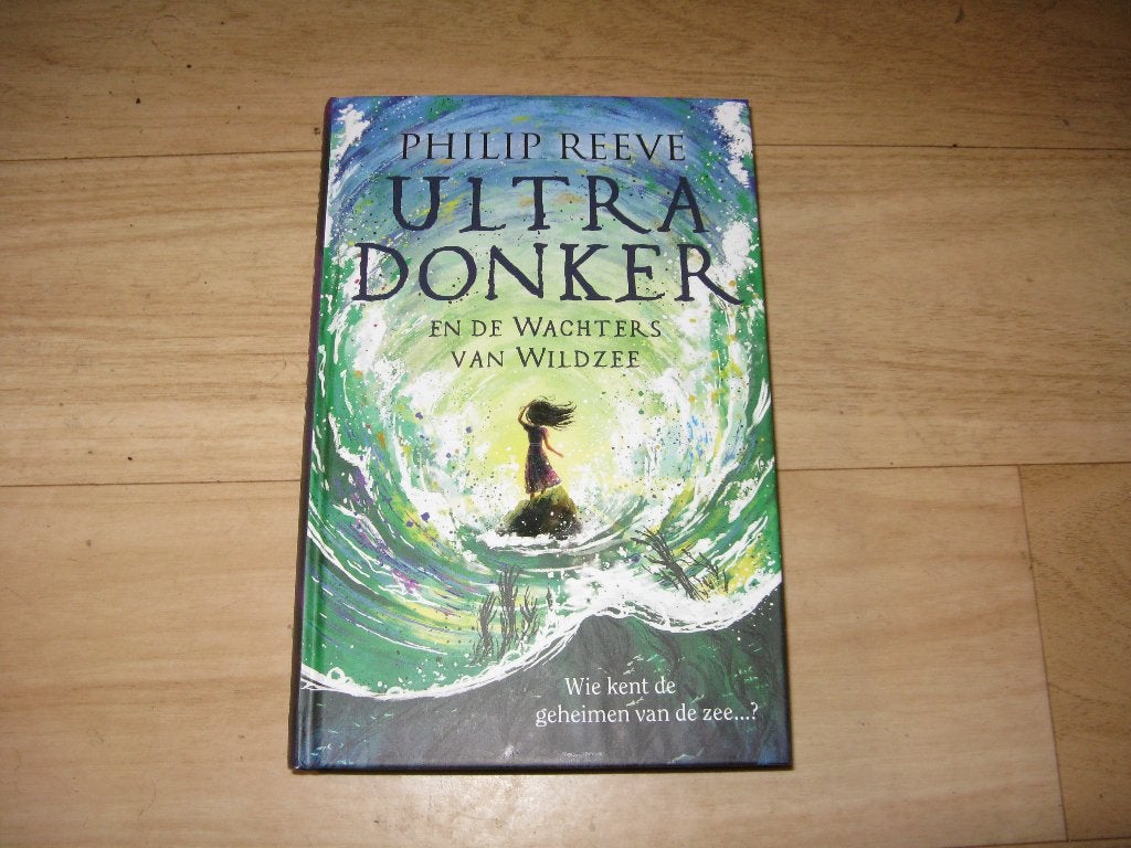 Philip Reve - Ultra donker, Ophalen of Verzenden, Gelezen