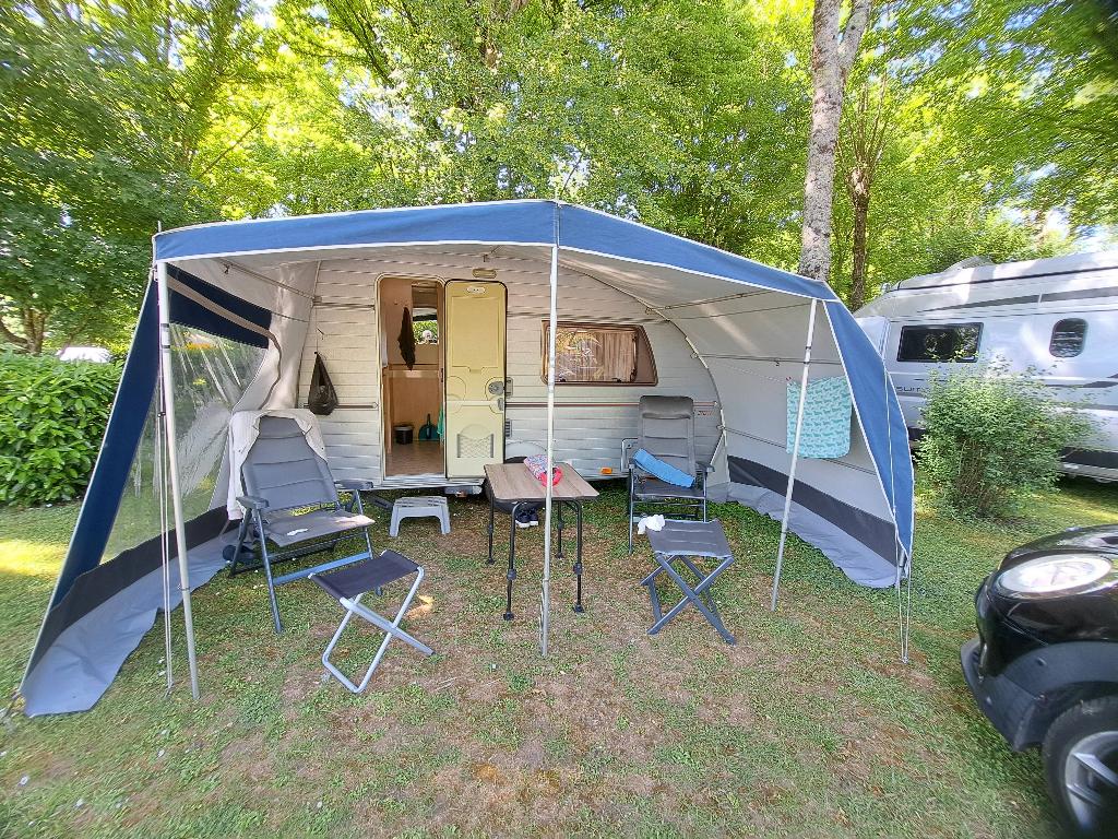 Caravan Minikip Kompakt Special 37 EKV, Caravans en Kamperen, Caravans, Schokbreker, Kip, Tot en met 2, Particulier