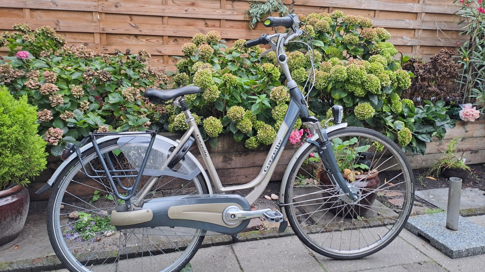 Mooie Gazelle Damesfiets, Fietsen en Brommers, Fietsen | Dames | Damesfietsen, Versnellingen, Ophalen of Verzenden, Zo goed als nieuw