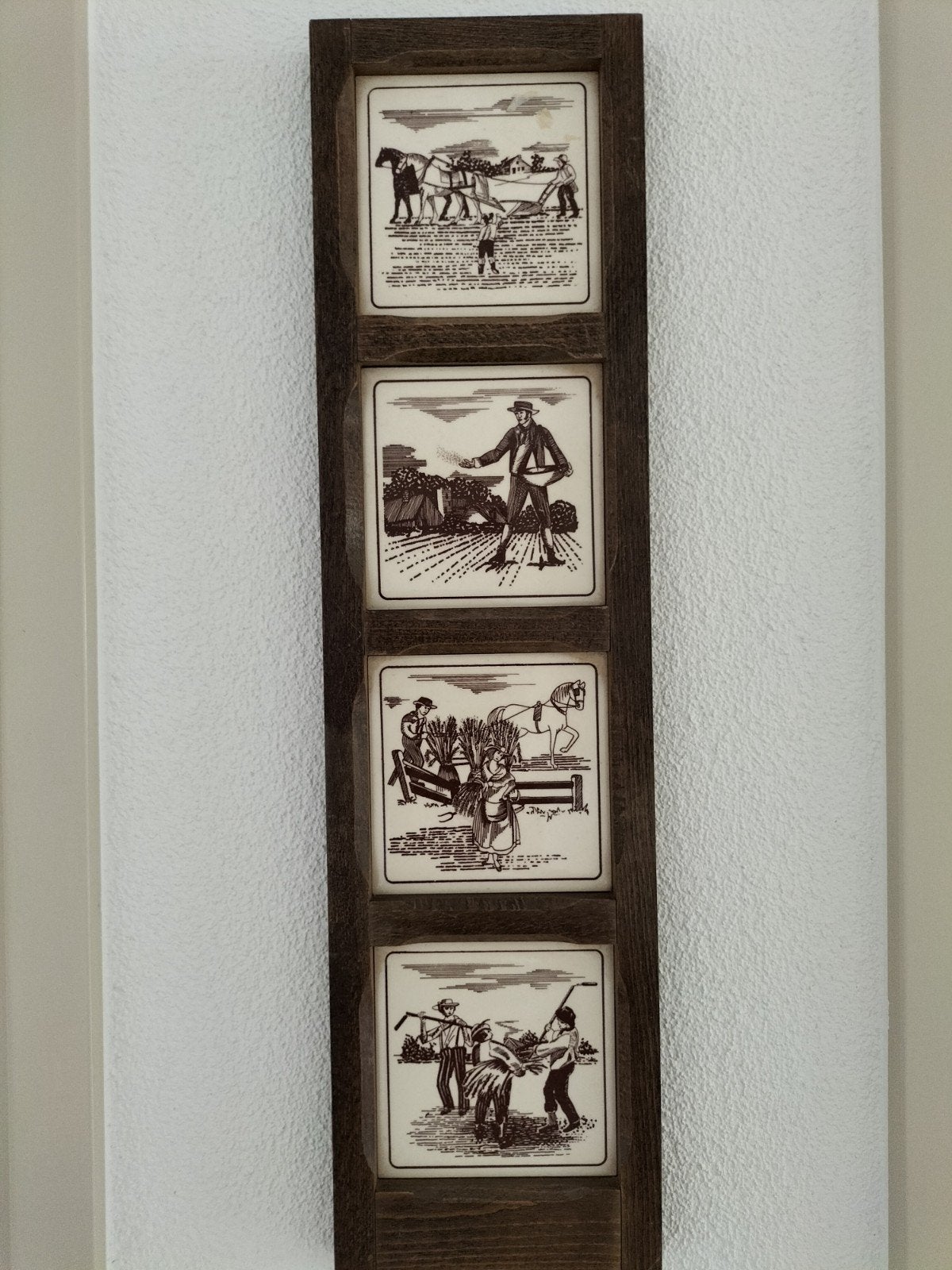 Tegeltableau met 4 oude beroepen in houten lijst, Antiek en Kunst, Ophalen