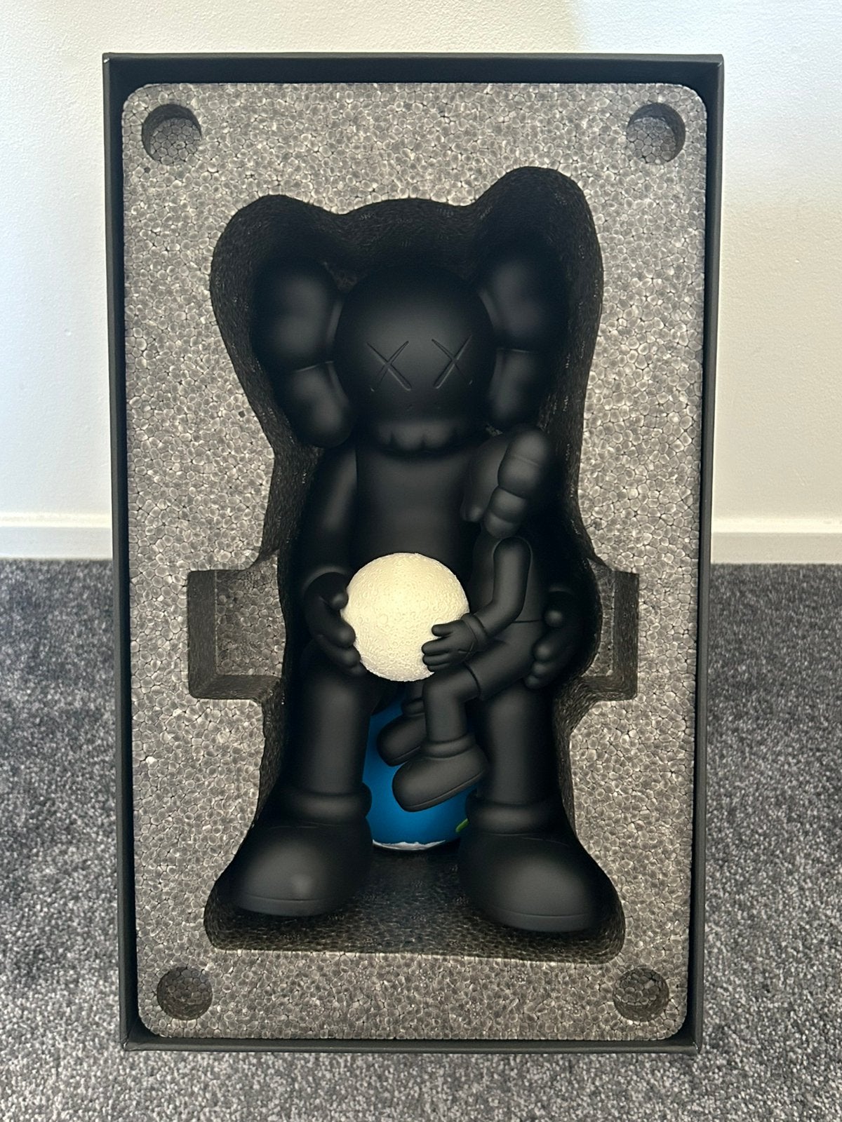 Kaws holiday Thailand Black, Ophalen of Verzenden, Nieuw
