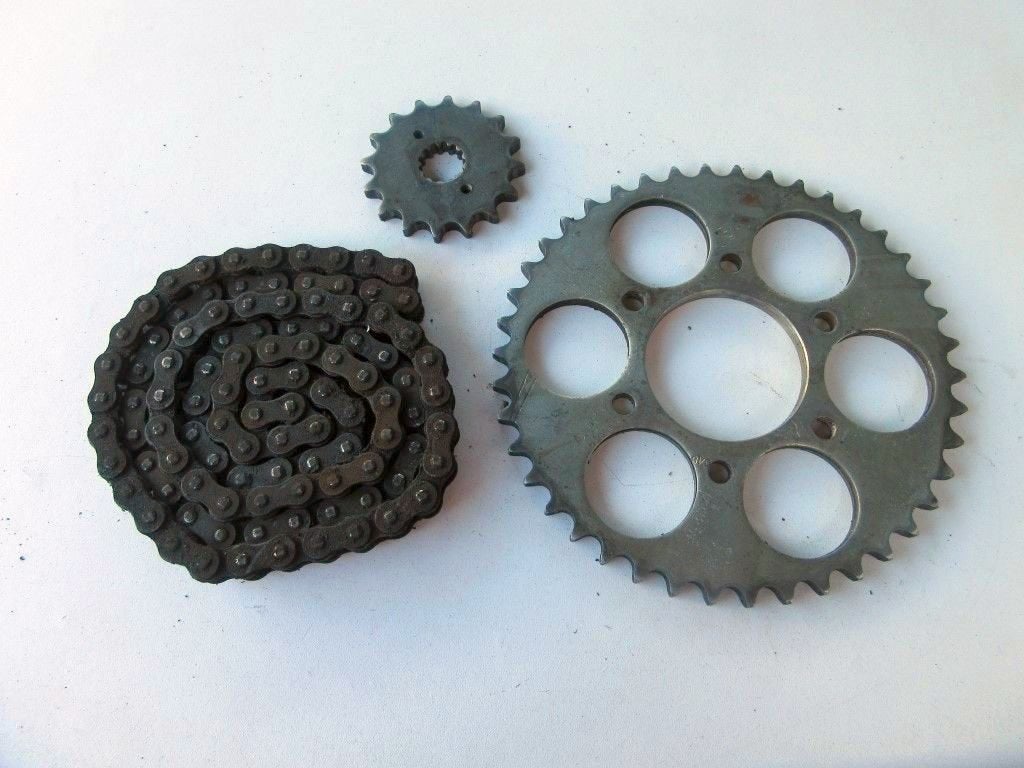 Kawasaki Z650 kettingset KZ605 tandwielset ketting set Z 650, Ophalen of Verzenden