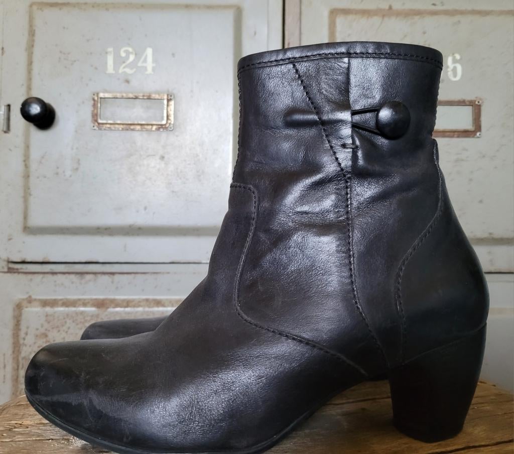 Elegante Zwarte WOLKY Laarsjes LAARZEN Maat: 38, Kleding | Dames, Schoenen, Ophalen of Verzenden, Zo goed als nieuw, Zwart