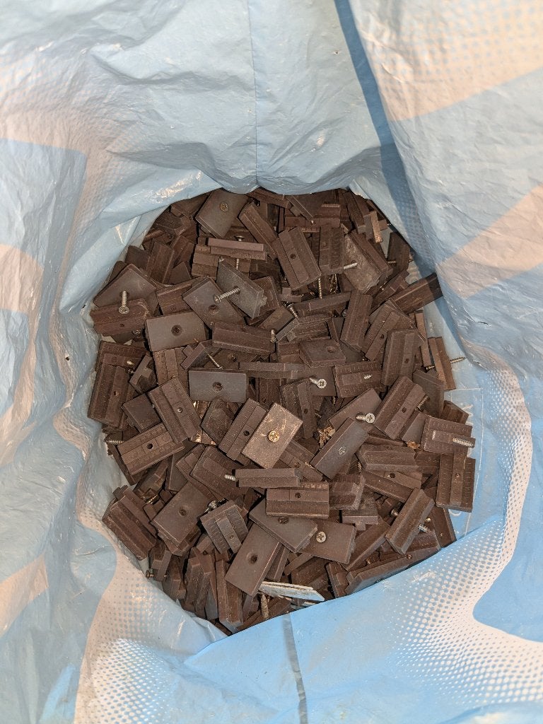 Composiet Vlonderplank Bevestigingsclips, zak op foto, Ophalen, Gebruikt, Composiet