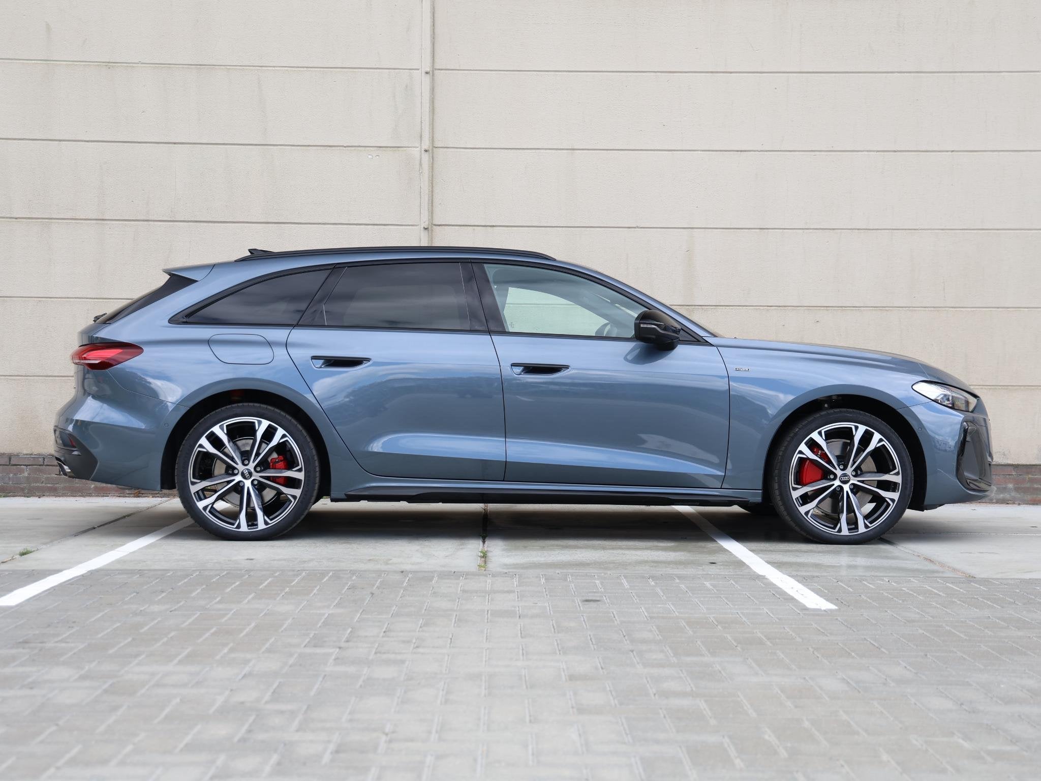 Audi A5 AVANT S edition e-hybrid 299 PK | Premium pakket | D, Auto's, Automaat, 4 cilinders, 1984 cc, 26 kWh