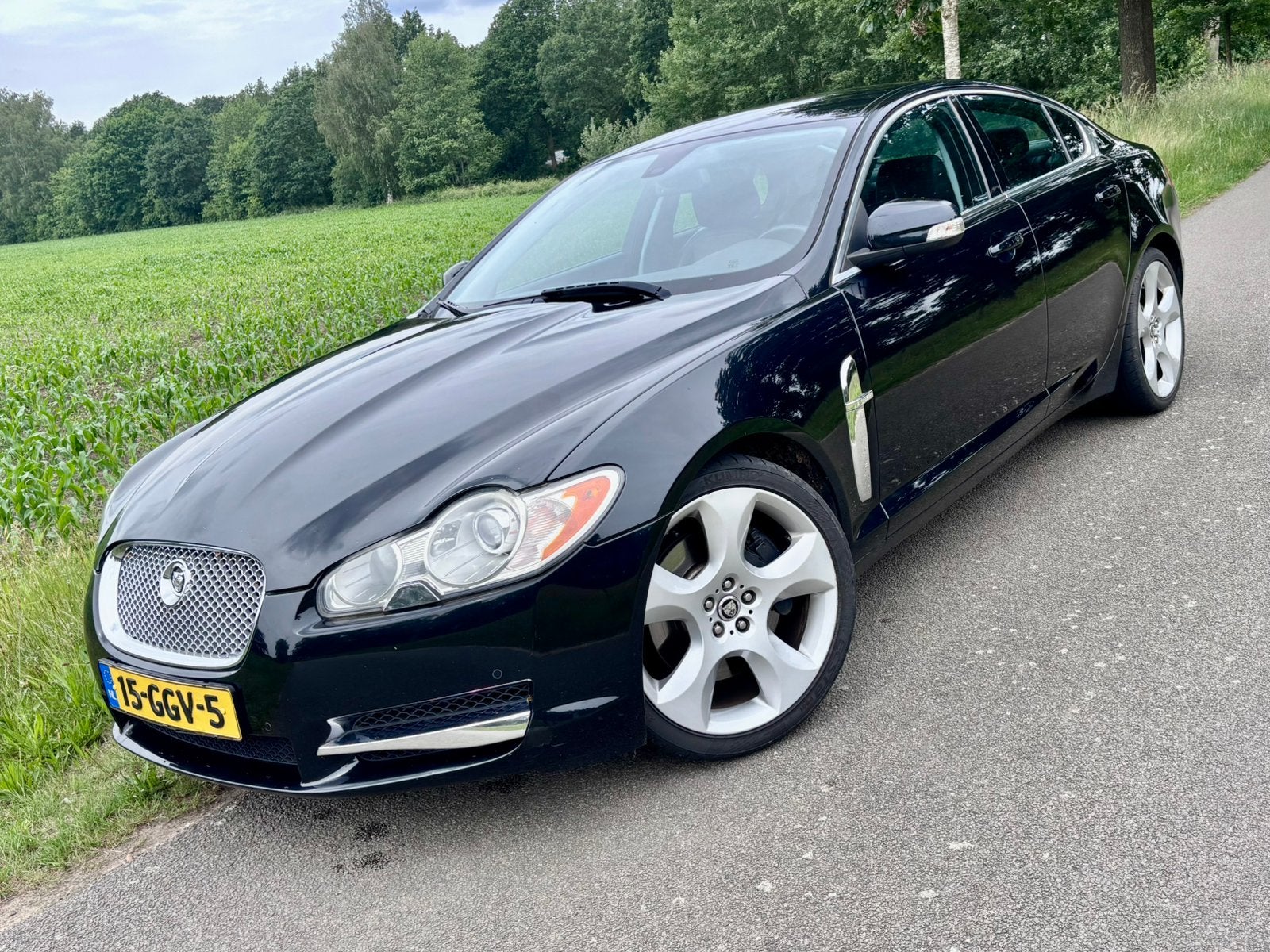 Jaguar XF 4.2 SV8 supercharged AUT 2008 Zwart, Auto's, Jaguar, Automaat, 1780 kg, Achterwielaandrijving, 1800 kg