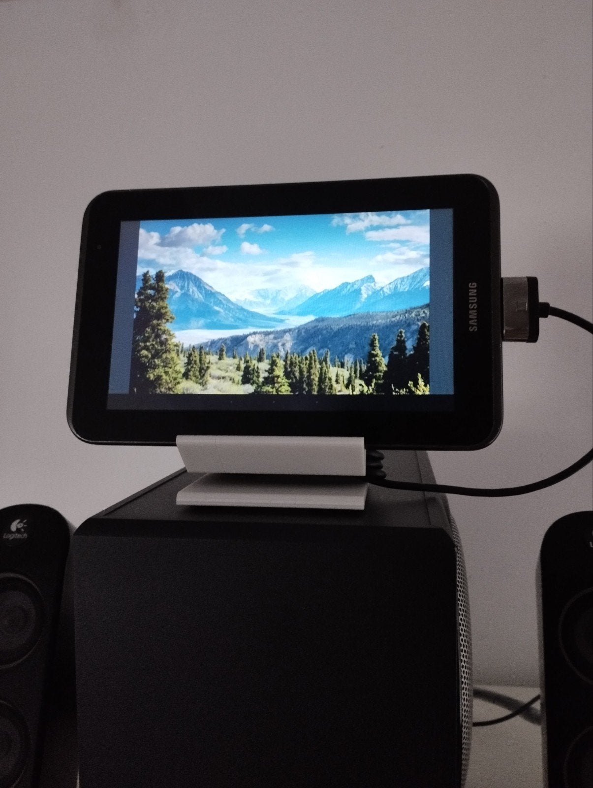 Logitech X-230 2.1 speakers met Samsung Galaxy Tab 2, Ophalen of Verzenden, Gebruikt, Audiokanaal 2.1, Logitech