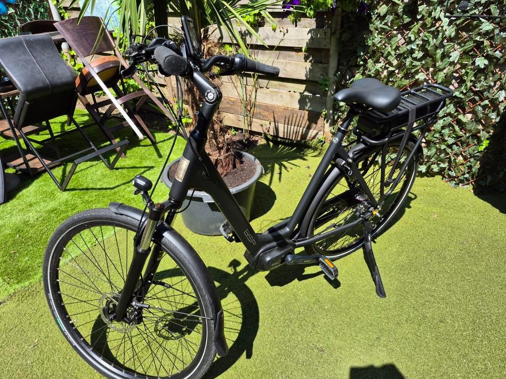 Zwarte BSP E-bike met lage instap en bagagedrager, Ophalen of Verzenden, Gebruikt, Overige merken