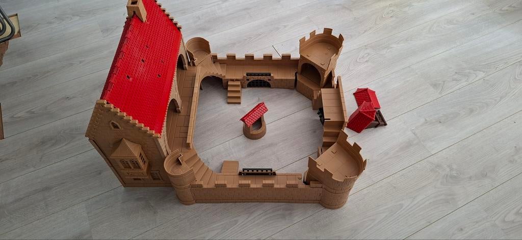 Play-Big Ritterburg (Ridderkasteel), Kinderen en Baby's, Ophalen, Gebruikt