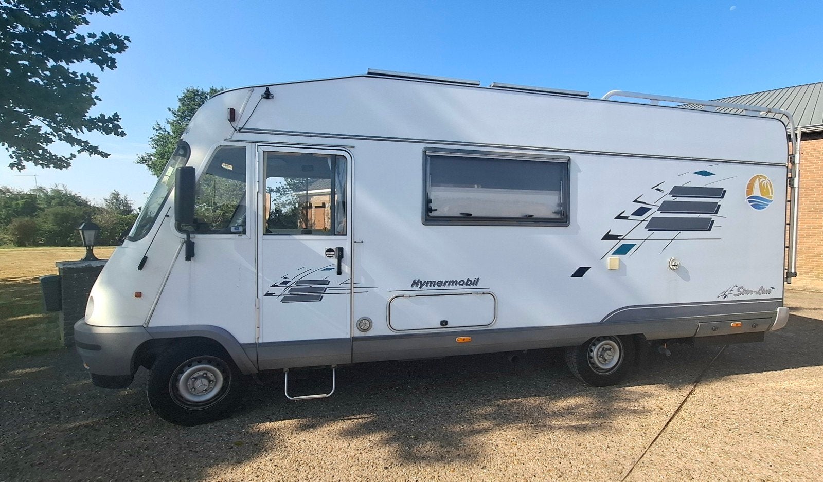 Caravans And Camping Mercedes