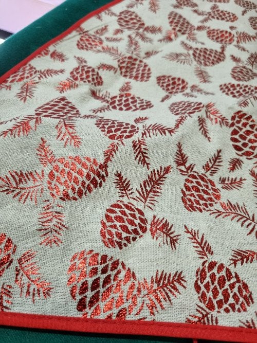 kerstboomvoetdoek rood wit rond ,[a940], Ophalen of Verzenden, 'T Olde Gre-j, Info@toldegrej.nl, Endepoelstraat 20f Didam