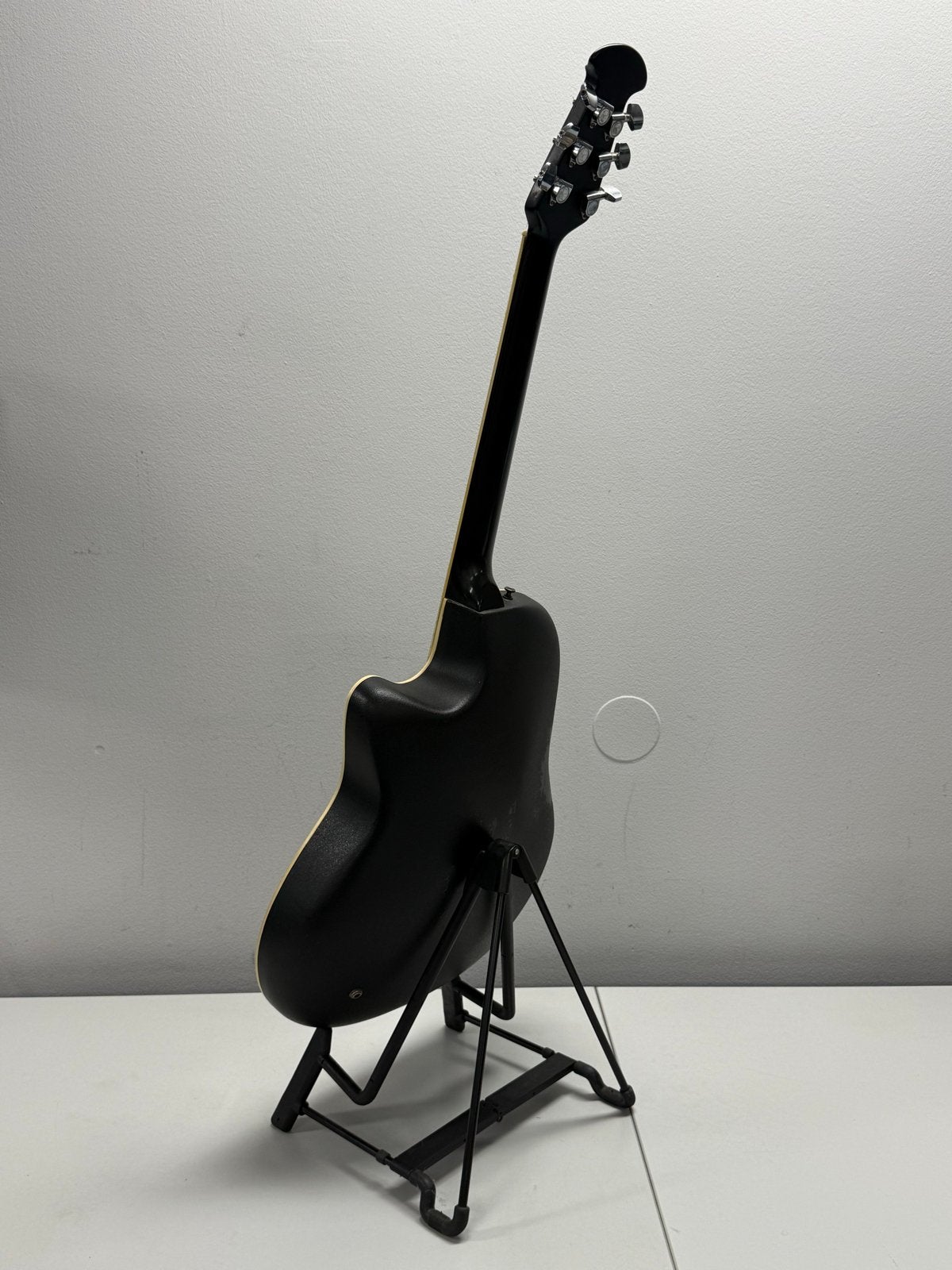 Celebrity by Ovation CC57 akoestische gitaar met koffer, Ophalen of Verzenden, Gebruikt, Western- of Steelstringgitaar, Met (piezo-)element