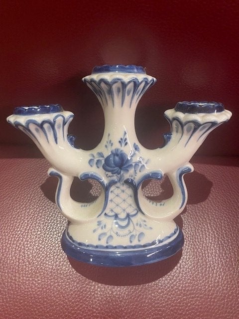 Vintage Gzhel porseleinen kandelaar uit Rusland, Huis en Inrichting, Overige materialen, Blauw, Overige merken, Nieuw