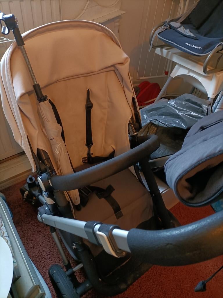 Combi kinderwagen met voetenzak, parasol en opbergmandje, Kinderen en Baby's, Kinderwagens en Combinaties, Ophalen, Gebruikt, Combiwagen