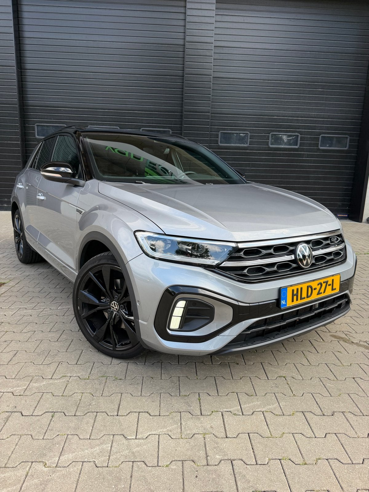Volkswagen T-Roc 1.5 TSI 150pk 7-DSG 2023 3x R-line, 1258 kg, 1498 cc, 4 cilinders, Particulier