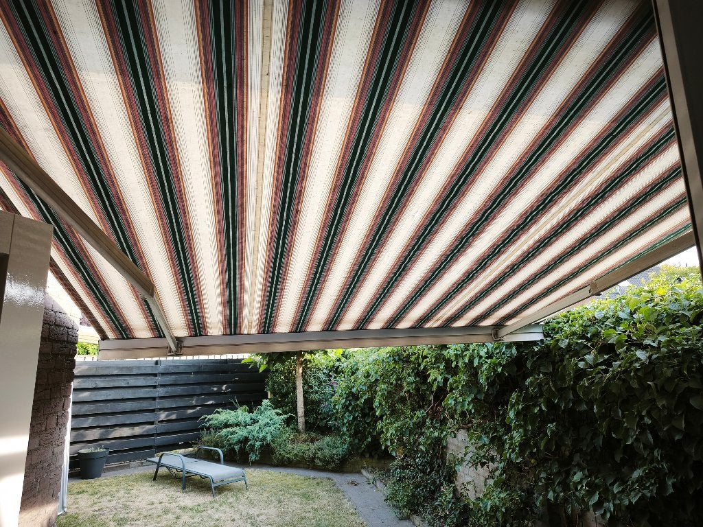 Zonnescherm, Ophalen, Gebruikt, 150 tot 300 cm, 250 cm tot 450 cm