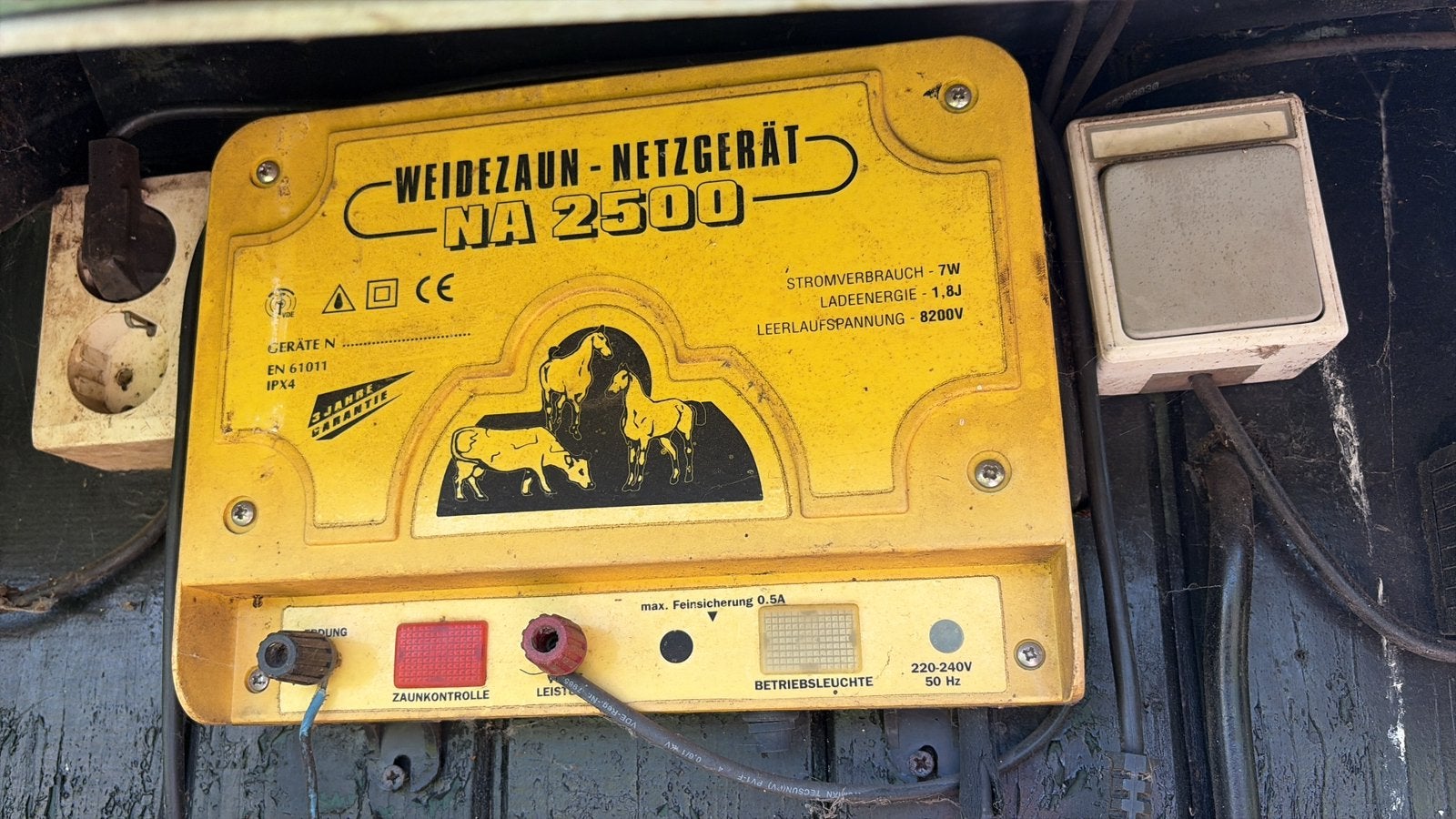 Schrikdraad apparaat, Ophalen, Gebruikt, IJzer