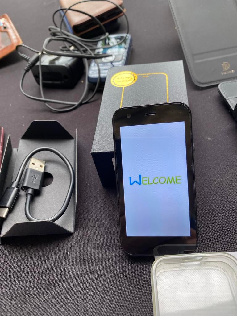 Mini Smartphone met Android - Compact en Compleet, Telecommunicatie, Mobiele telefoons | HTC, Nieuw, Ophalen of Verzenden