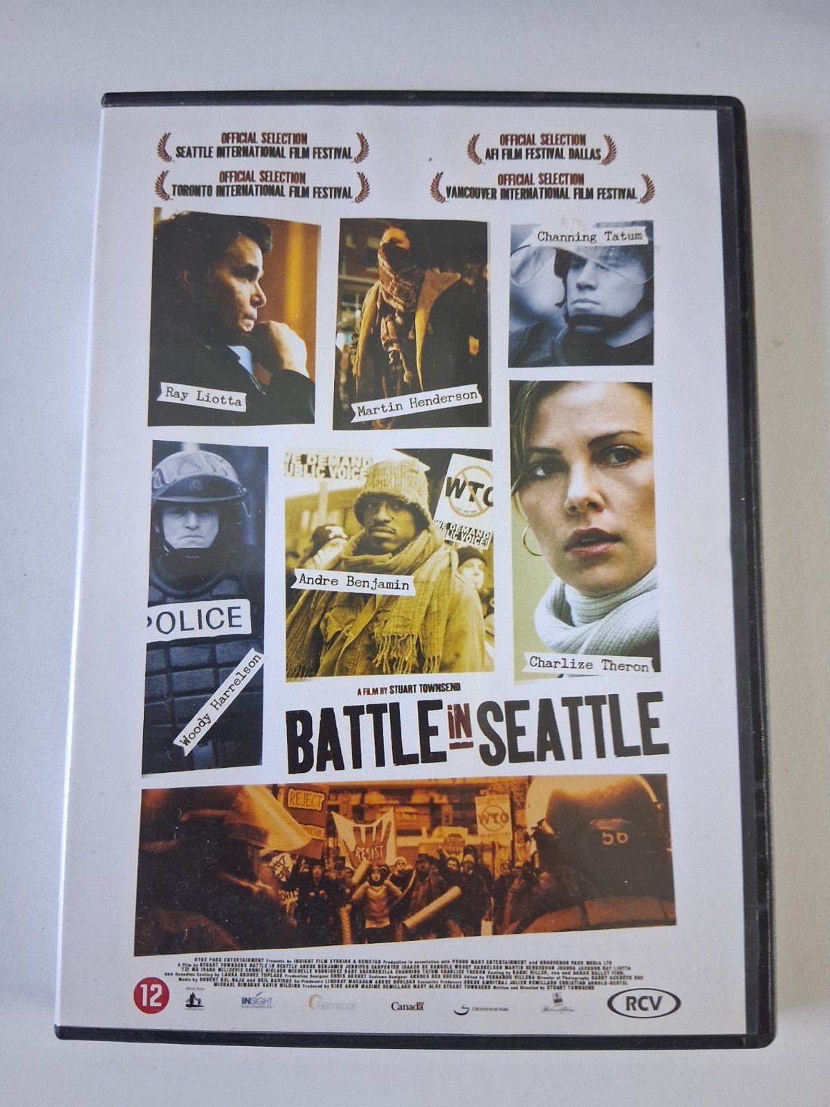 Battle in Seattle, Vanaf 12 jaar, Ophalen of Verzenden, Zo goed als nieuw