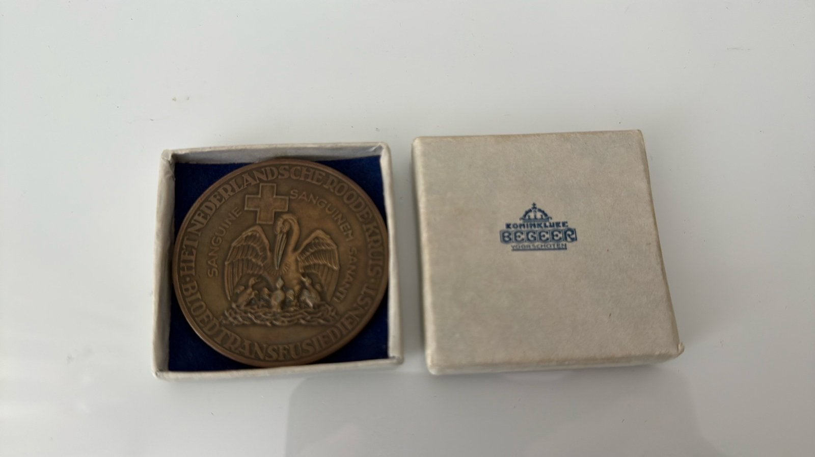 Grote Bronzen munt penning Nederlandse rode Kruis, Ophalen of Verzenden, Brons, Nederland