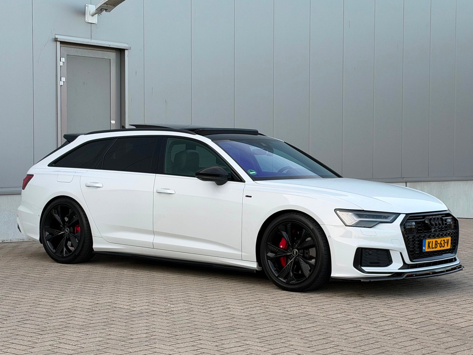 Audi A6 Avant 55 TFSI e quattro Competition PANO VOL OPTIES, Auto's, Automaat, Dealer onderhouden, Gebruikt, 4 cilinders