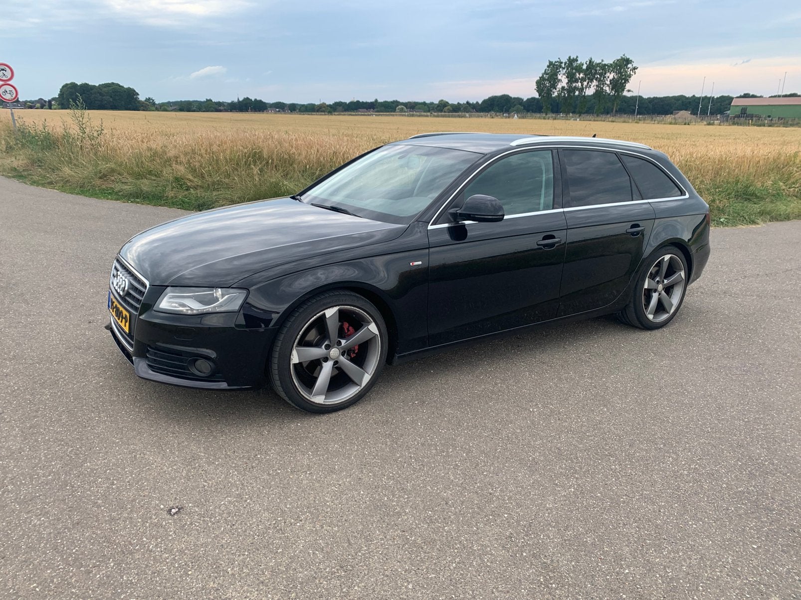 Audi A4 1.8 Tfsi 2008 3x sline (moet deze week weg), Auto's, Audi, 4 cilinders, 160 pk, A4, Zwart