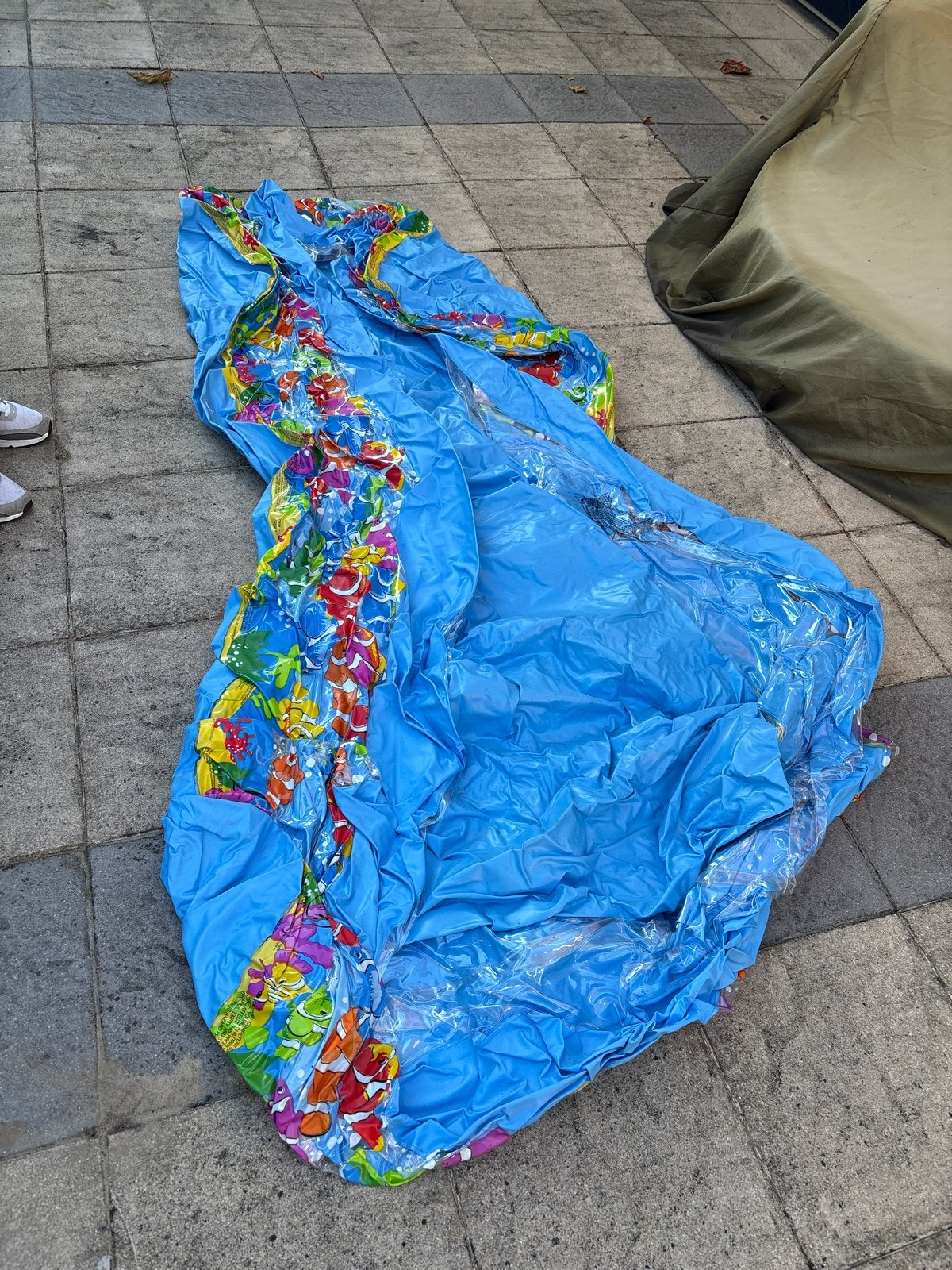 Opblaaszwembad met vrolijke vissenprint, Tuin en Terras, Ophalen, Gebruikt, Minder dan 80 cm, Opblaaszwembad