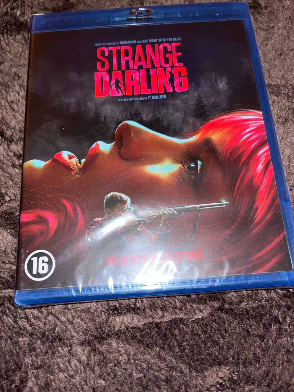 Strange Darling, Ophalen of Verzenden, Zo goed als nieuw