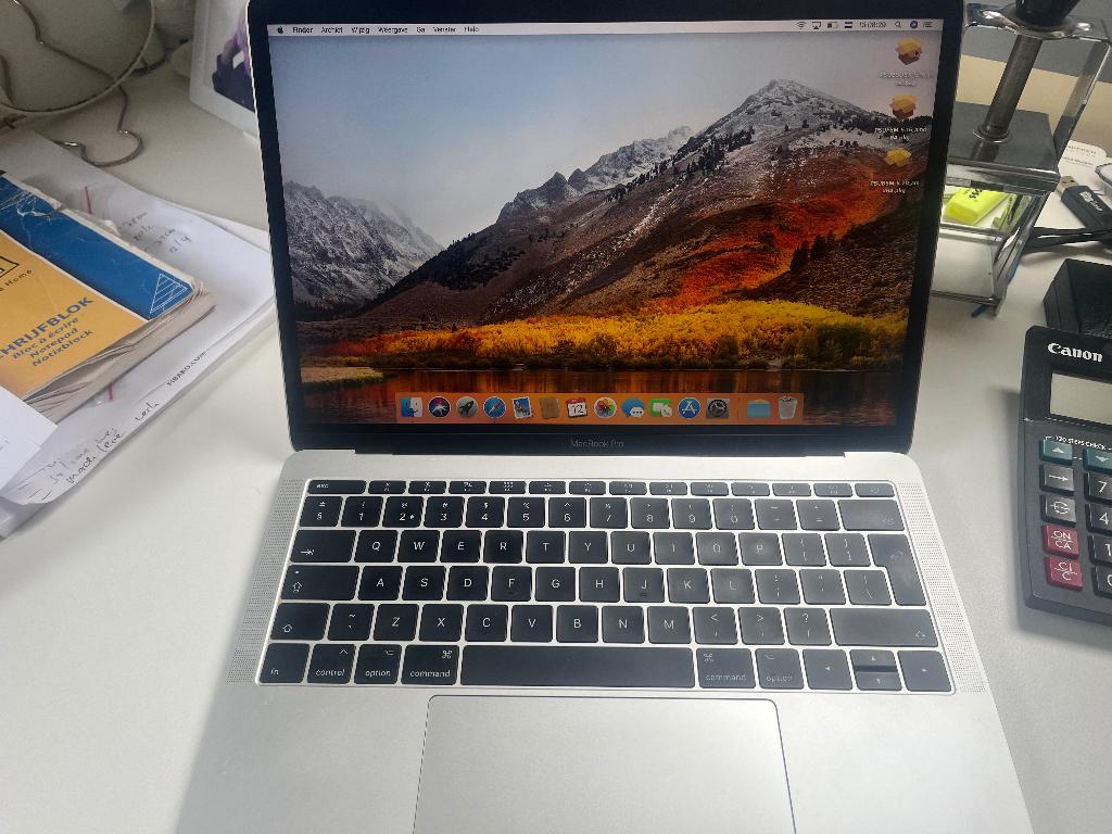 MacBook Pro 2017, Computers en Software, Apple Macbooks, MacBook Pro, 256 GB, 2 tot 3 Ghz, Qwerty