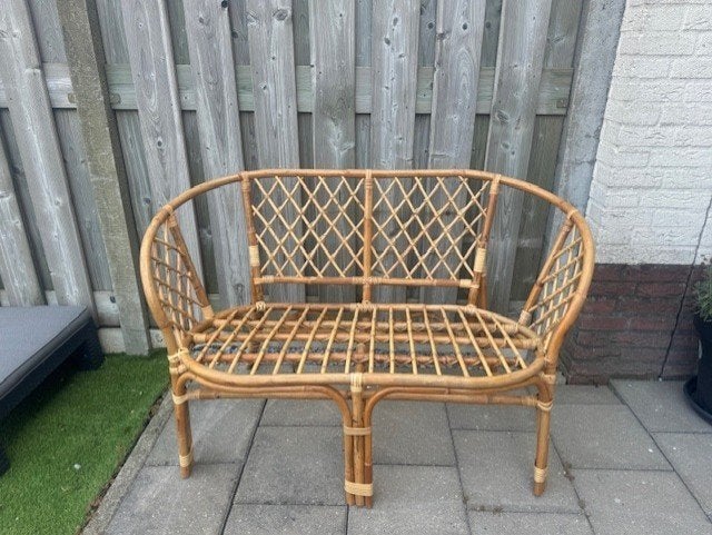 Rotan bankje voor bruidjes - Perfect voor fotoshoots, Ophalen of Verzenden, Zo goed als nieuw