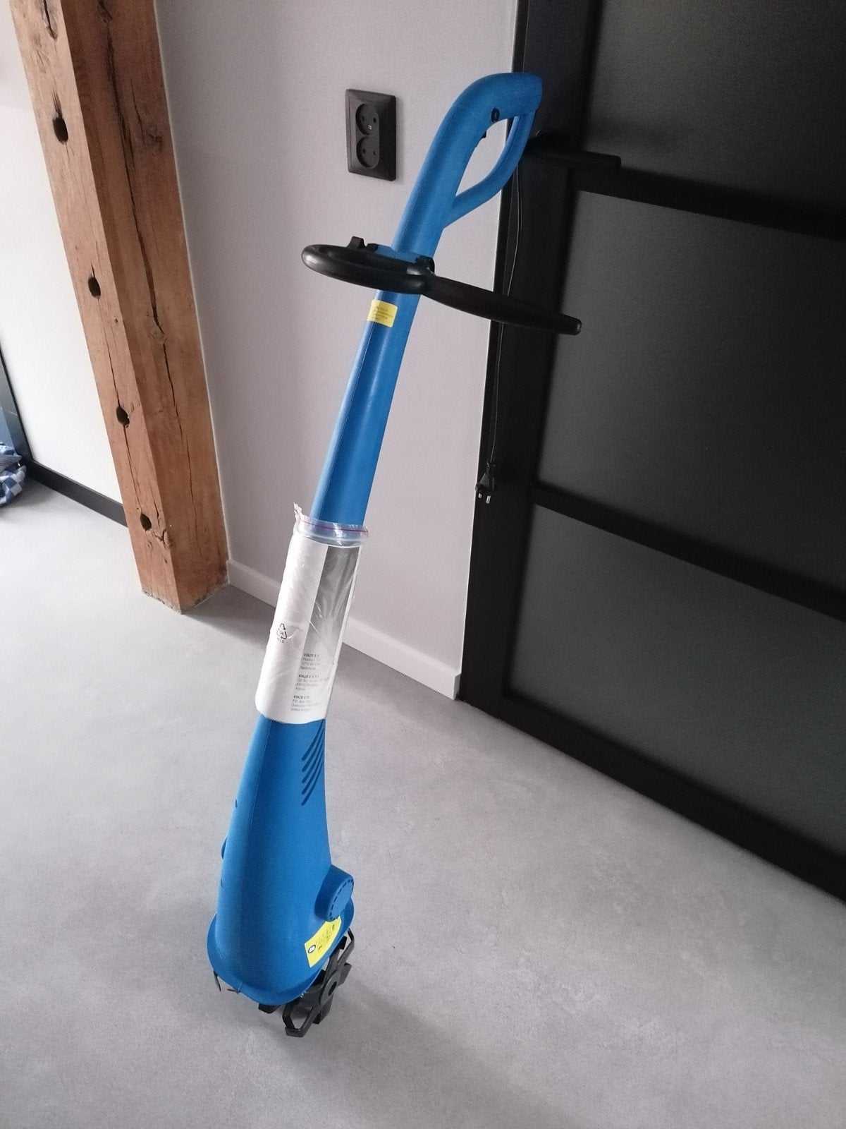 Kinzo Elektrische Tuinfrees grondfrees Frees in nieuwstaat., Tuin en Terras, Kweekspullen, Ophalen of Verzenden, Nieuw, Overige typen