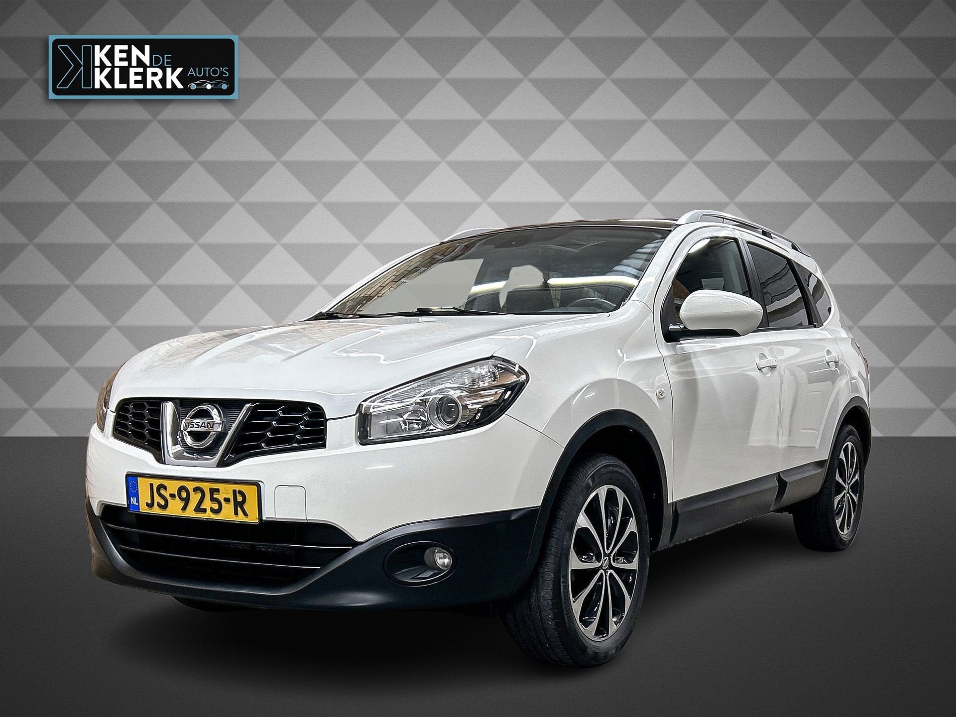 Nissan Qashqai +2 1.6 Connect Edition | 7- Pers | Panorama d, Auto's, Stof, 4 cilinders, 7 stoelen, Wit