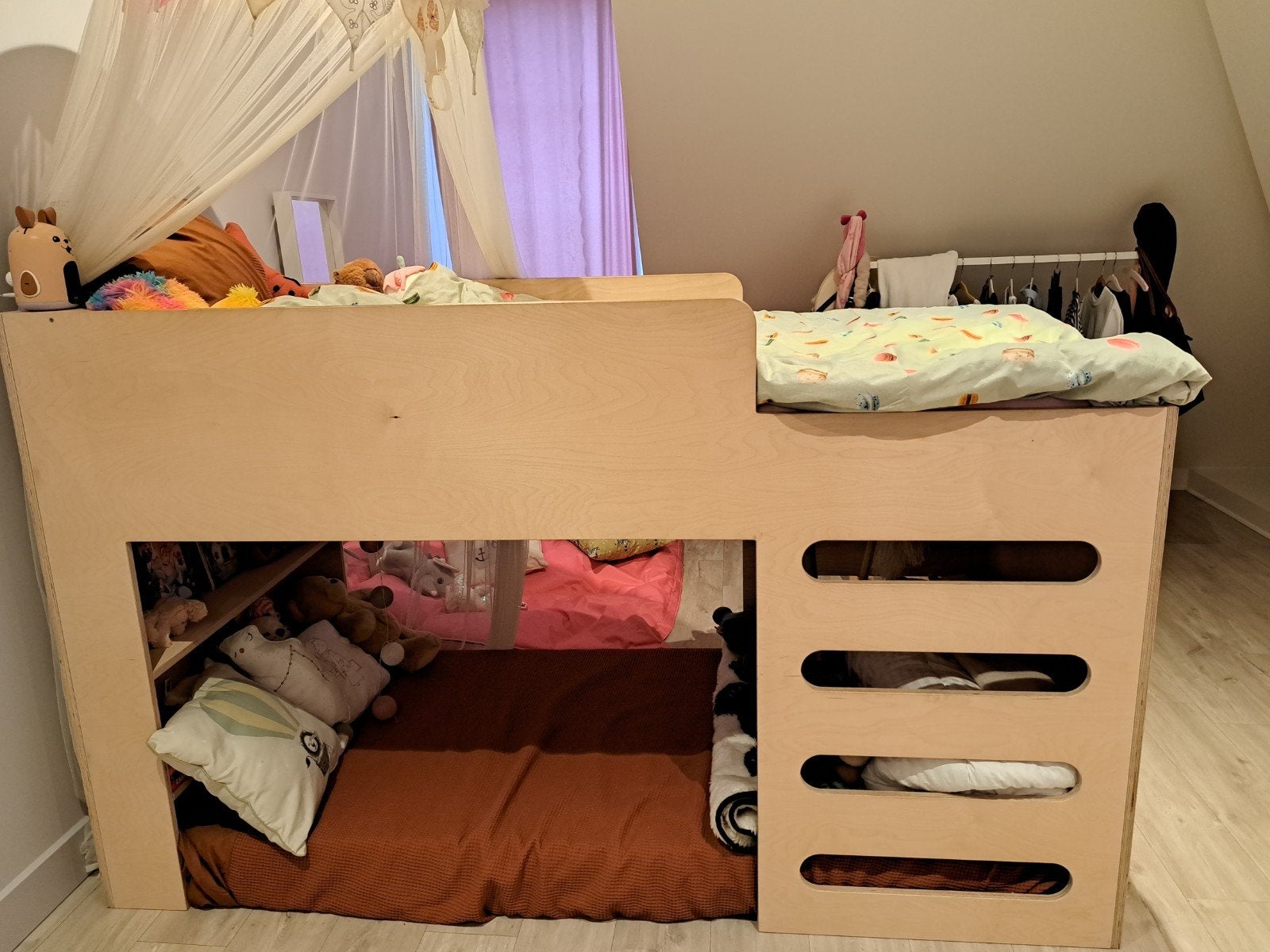 Little Dreamers Halfhoogslaper, Ophalen, 85 tot 100 cm, Zo goed als nieuw, Hoogslaper of Stapelbed