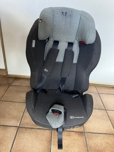 autostoeltje Kinderkraft, Ophalen