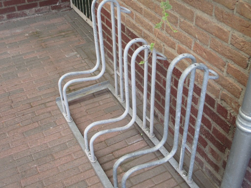 Fietsenrek ,v.a 40,00e, Ophalen, Gebruikt