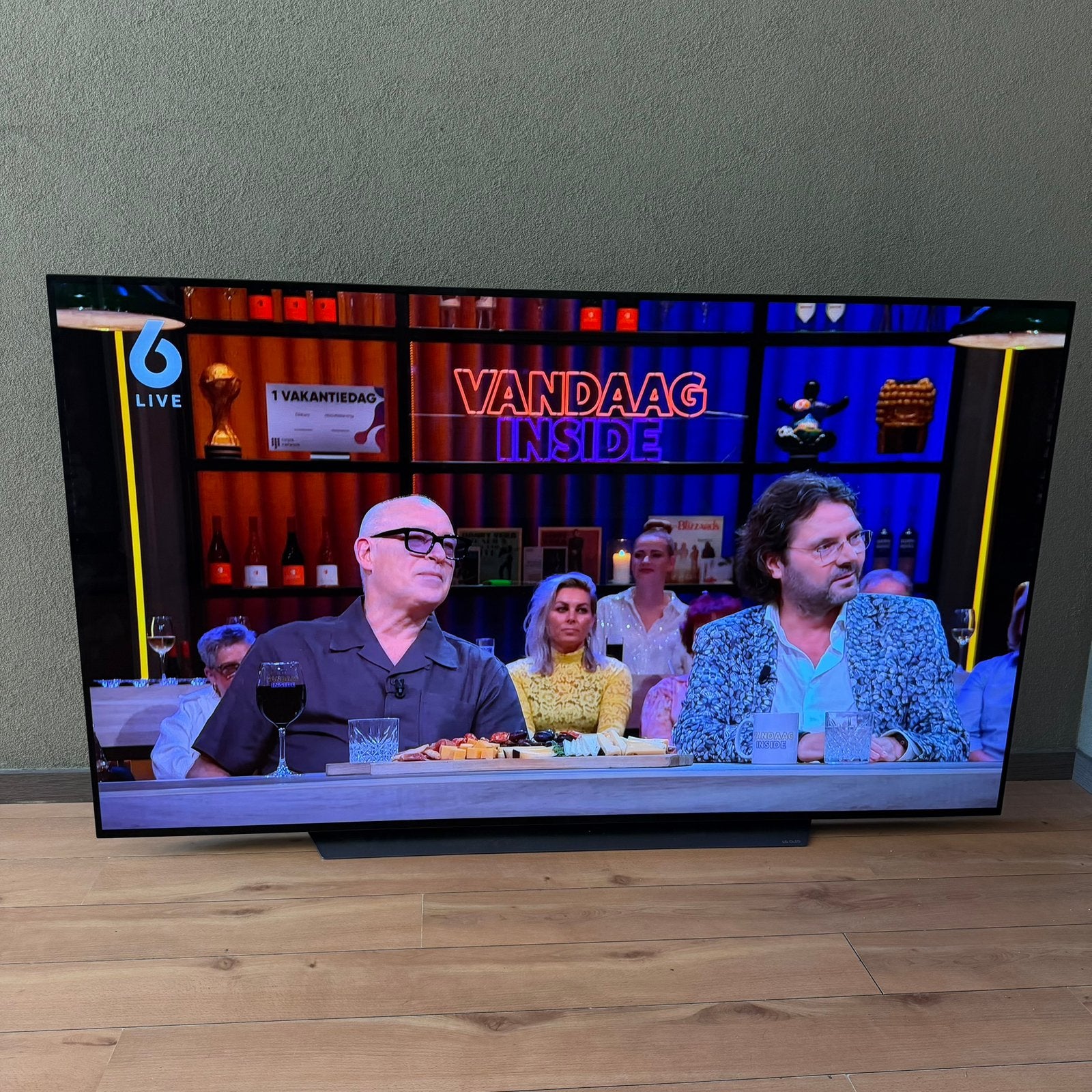 77 inch LG Oled 4k Televisie, Ophalen of Verzenden, Zo goed als nieuw, 100 cm of meer, 4k (UHD)
