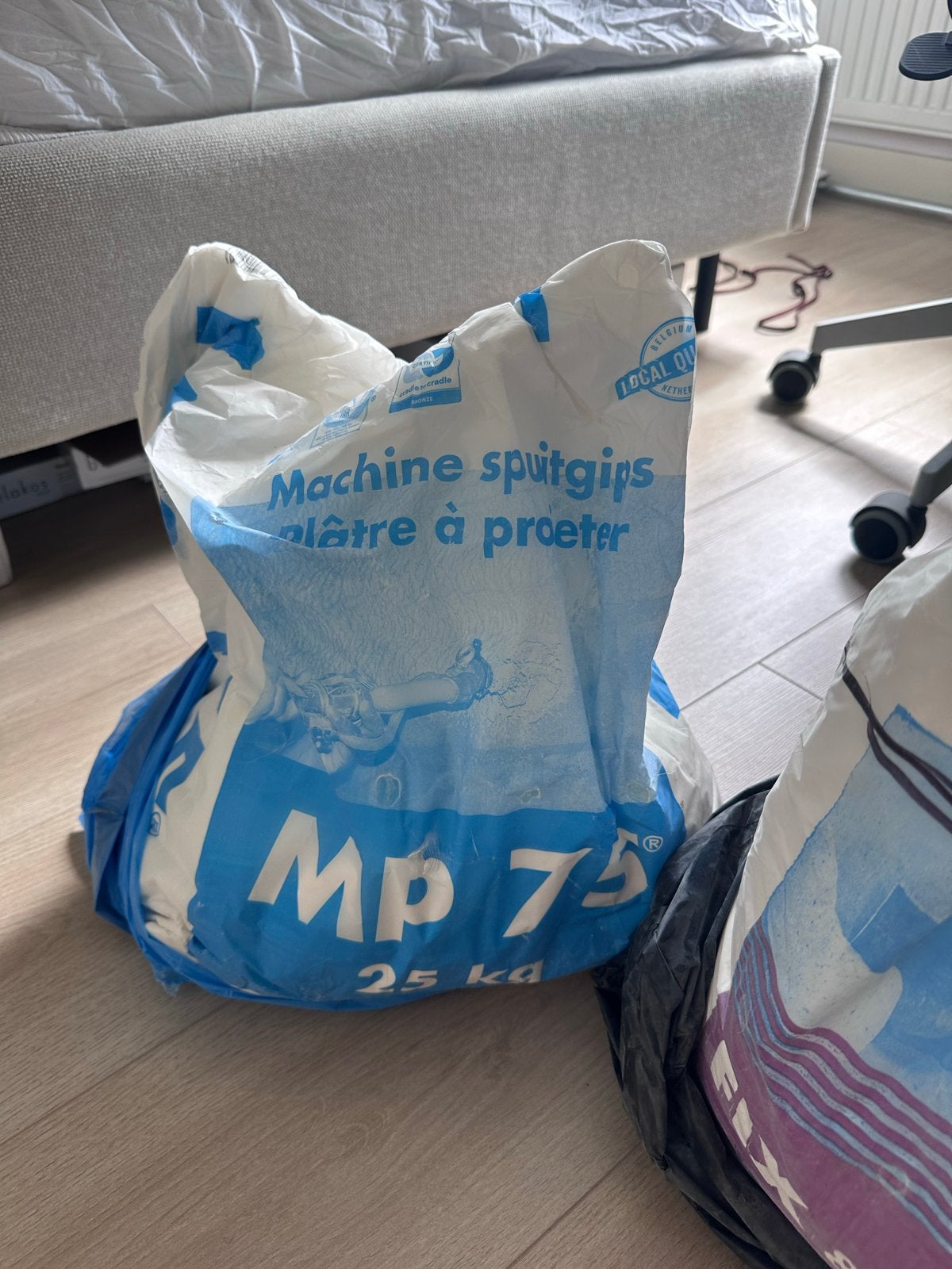 Mp75 gips voor kleine reparaties - gratis af te halen in Del, Ophalen, Gebruikt