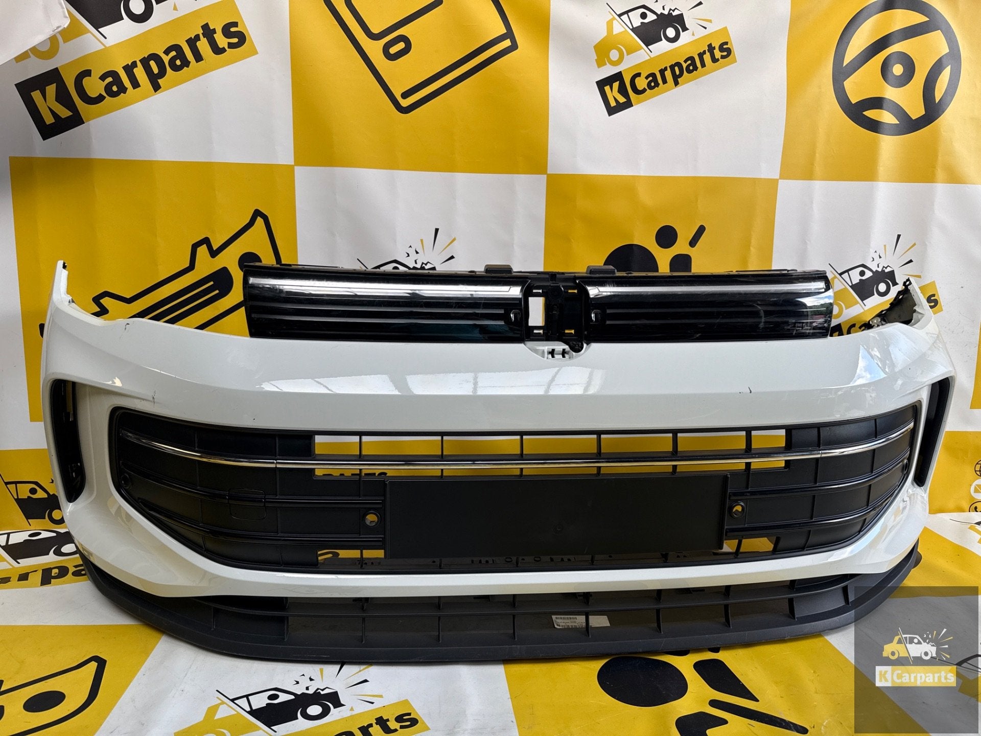 VW Tiguan 571 Voorbumper Compleet 6PDC 571807221