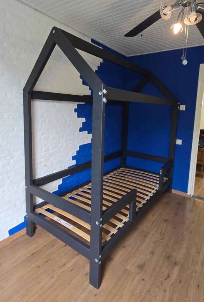 Gratis Kinderbed inclusief lattenbodem, Ophalen, 85 tot 100 cm, Gebruikt, Lattenbodem