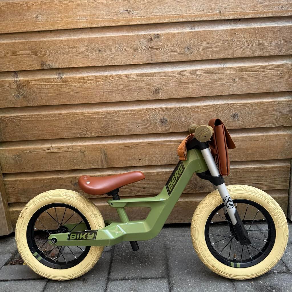 Stoere BERG Biky loopfiets Retro, Kinderen en Baby's, Speelgoed | Buiten | Voertuigen en Loopfietsen, Ophalen, Zo goed als nieuw
