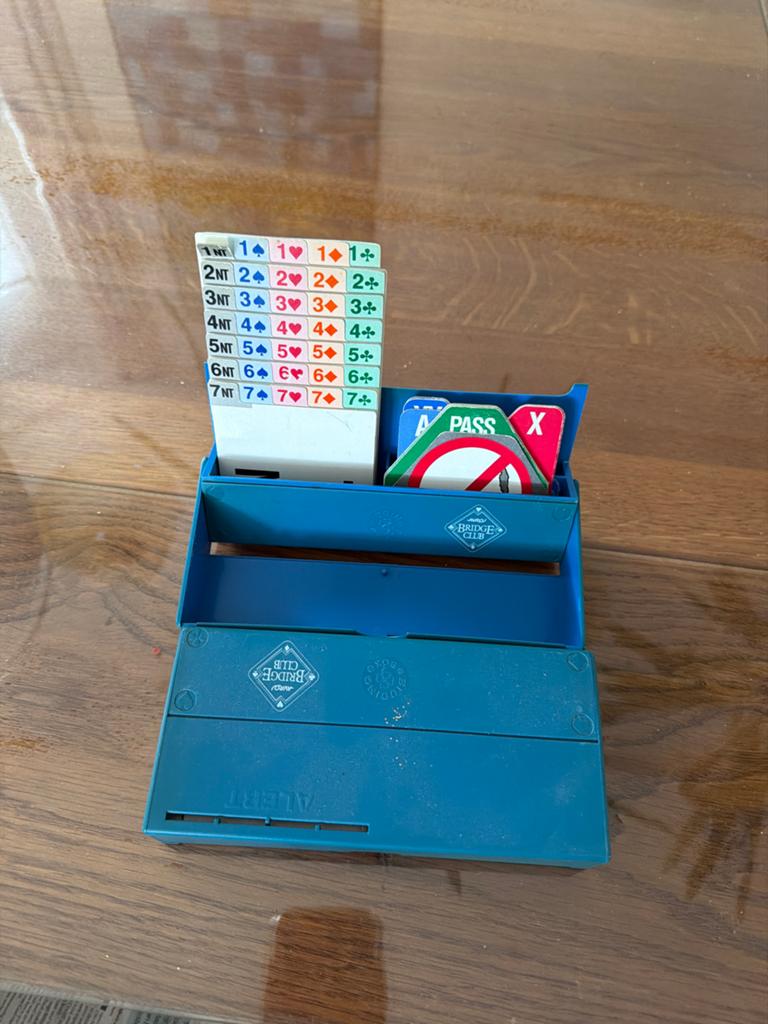 Vintage Bridge Biedbox Alert - Compleet en Goede Staat, Ophalen of Verzenden, Zo goed als nieuw