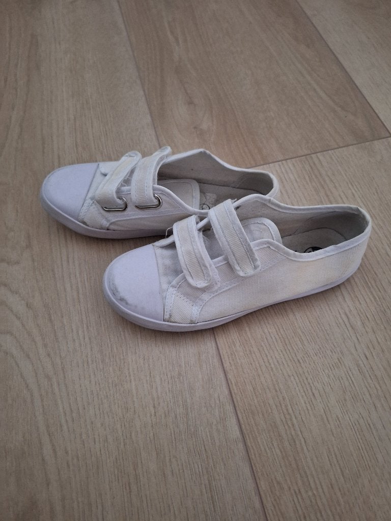 Gymschoenen maat 33, Gebruikt, Ophalen of Verzenden, Victory, Jongen of Meisje