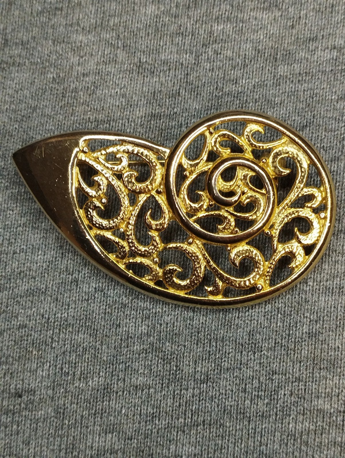 Prachtige vintage broche in groot formaat, Sieraden, Tassen en Uiterlijk, Ophalen of Verzenden, Zo goed als nieuw, Overige materialen