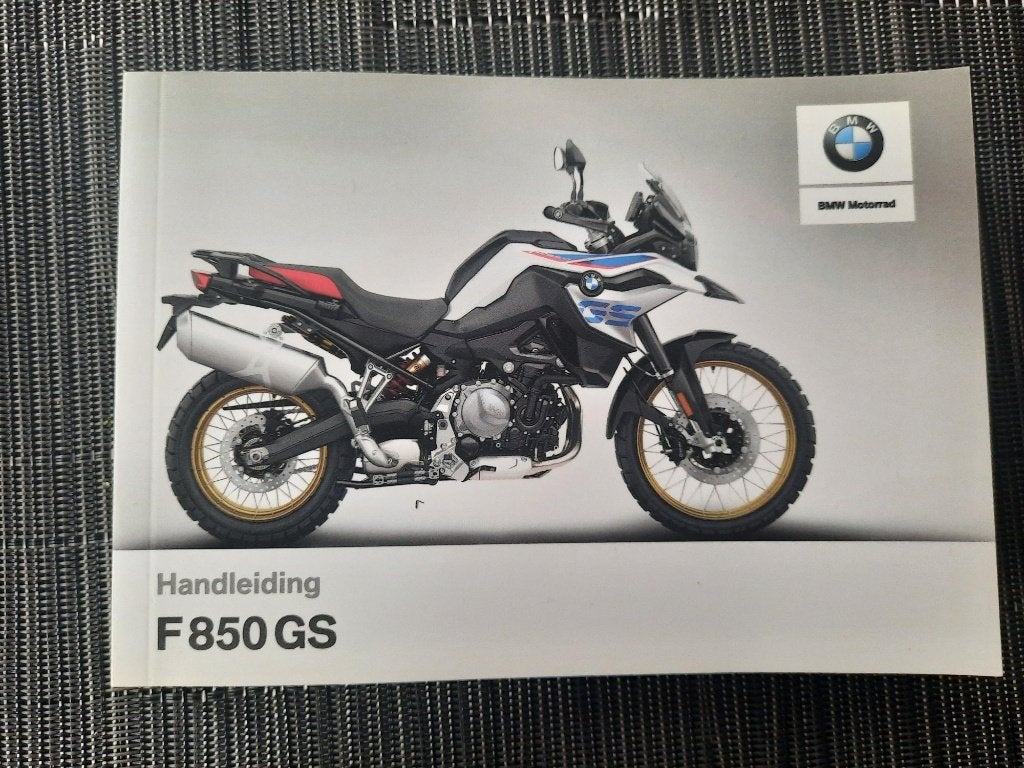 BMW F850 GS instructieboekje, Ophalen of Verzenden, BMW